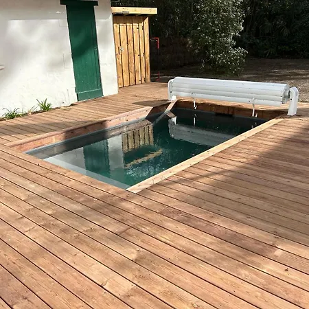 Villa Grande - 50m - Piscine - Proche Centre Gare - Parking *