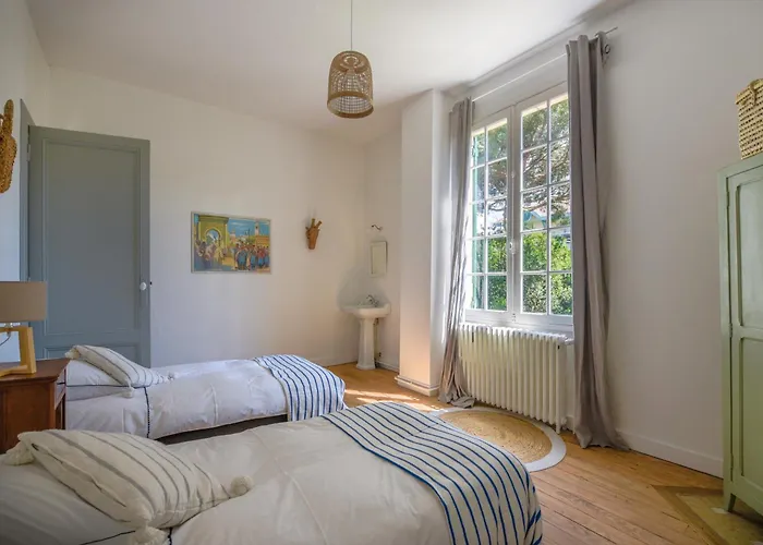 וילה Grande - 50m - Piscine - Proche Centre Gare - Parking *