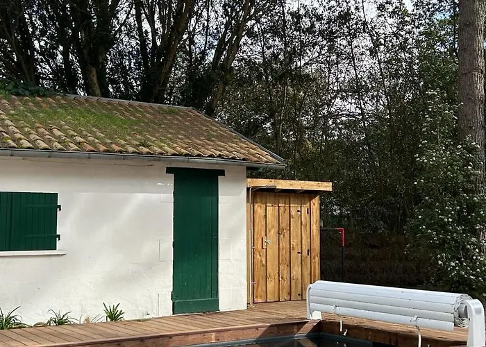 Grande - 50m - Piscine - Proche Centre Gare - Parking Villa *